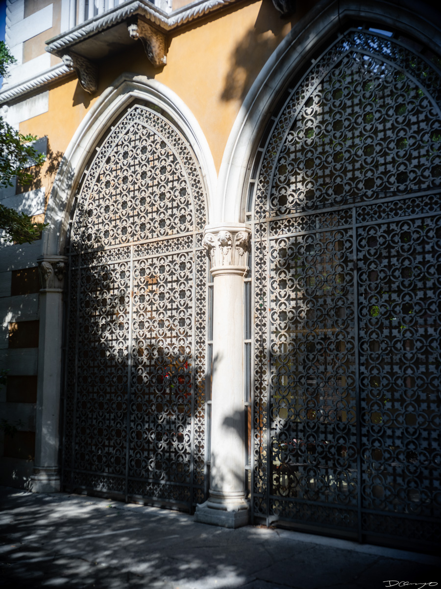 Photos from a trip through Italy in Summer of 2023. Locations include Rome, Florence, Tuscany, Castello di Bossi in Chianti, Siena, San Gimignano, Sirmione on Lake Garda, Bologna, Gudon, Italian Dolomites, Seceda, Cadini di Misurina, and Venice.